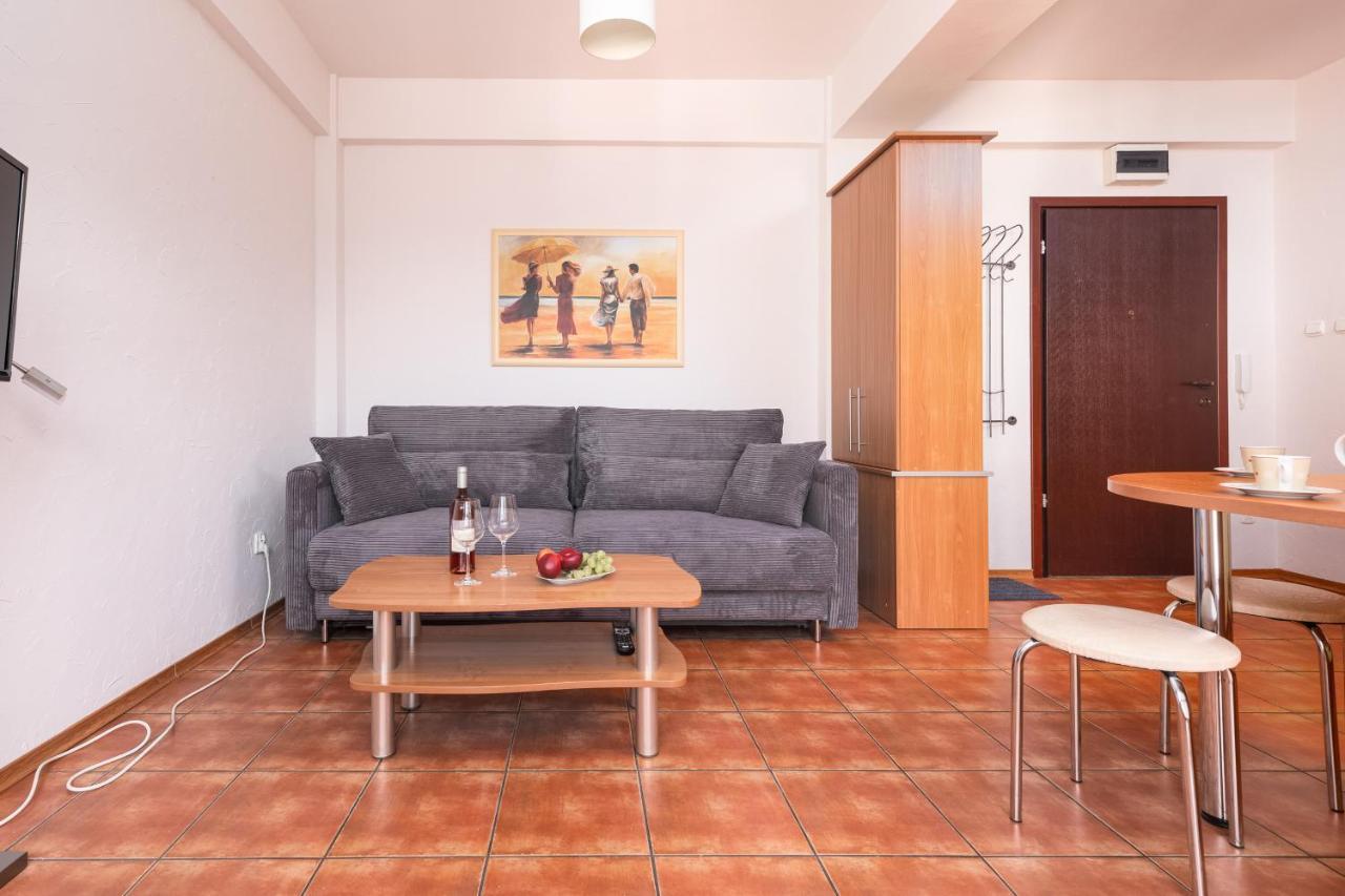 Apartamenty Pod Wiezyczkami By Noclegi Renters Miedzyzdroje Exteriör bild